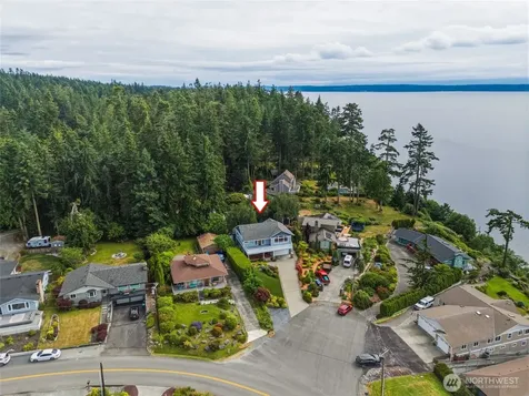 895 Rocky Point Drive Camano Island WA 98282