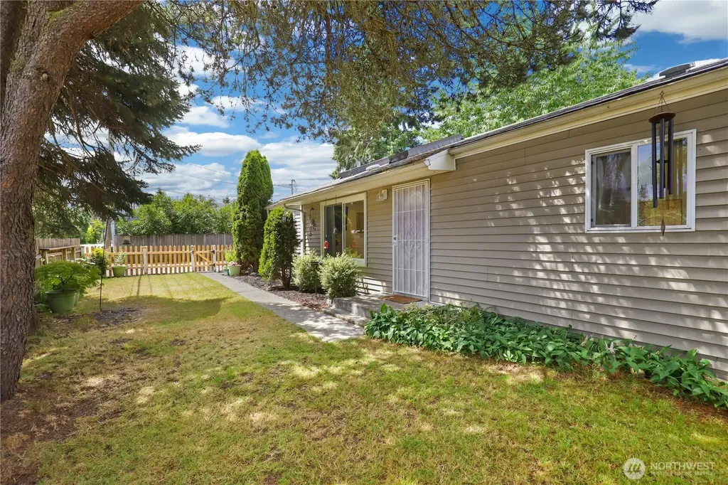 13802 A Street S Tacoma WA 98444
