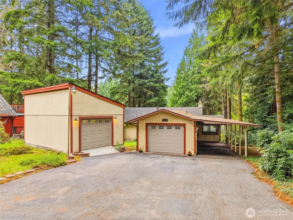 7836 Tanwax Drive SE Olympia WA 98513