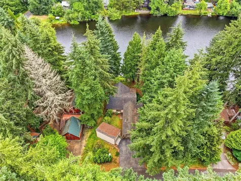 7836 Tanwax Drive SE Olympia WA 98513