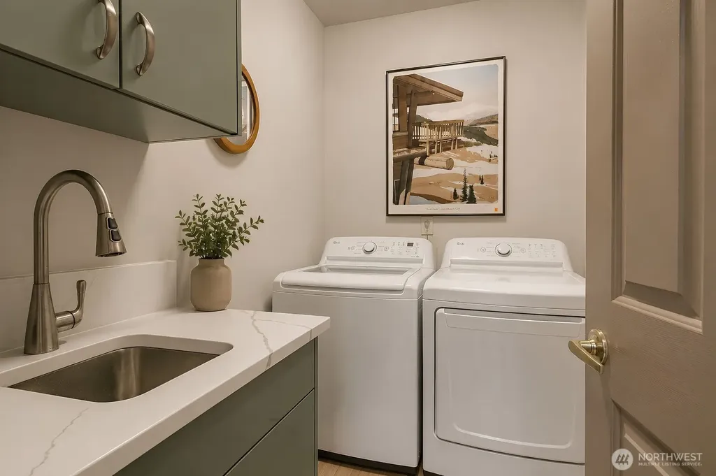 9052 Gleneagle Drive Blaine WA 98230