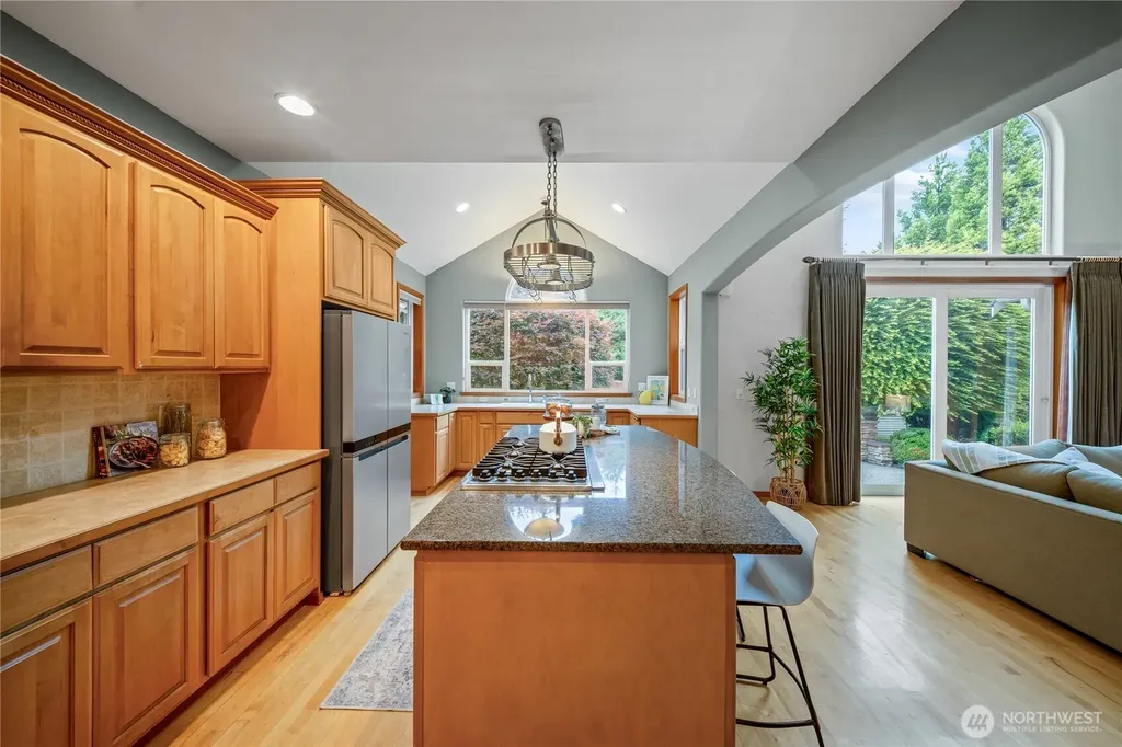 4435 9th Avenue NW Olympia WA 98502