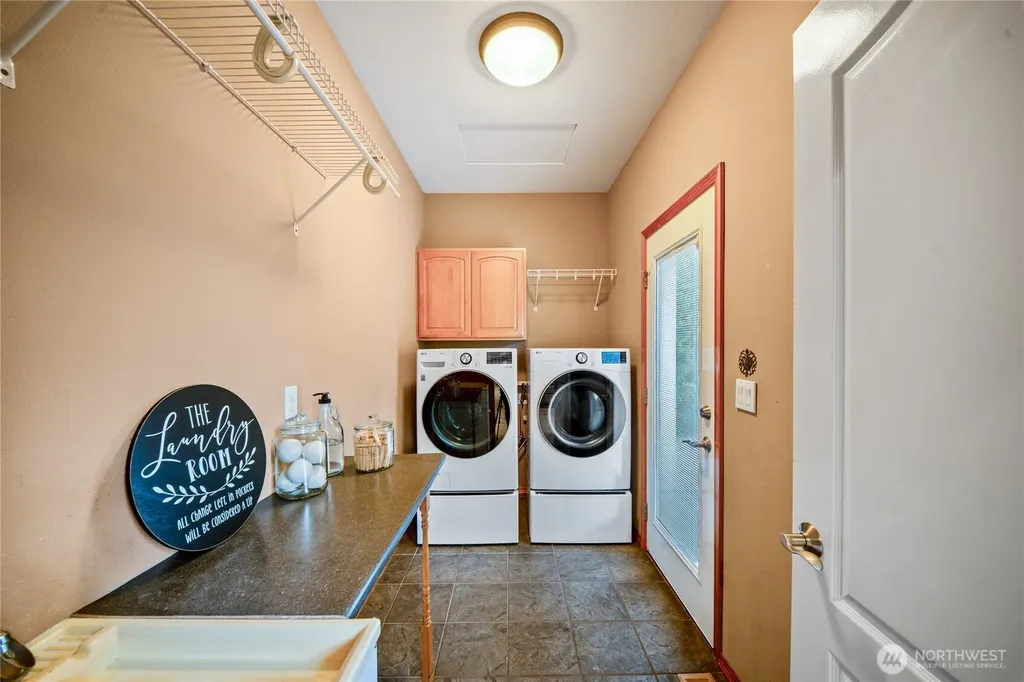 4435 9th Avenue NW Olympia WA 98502