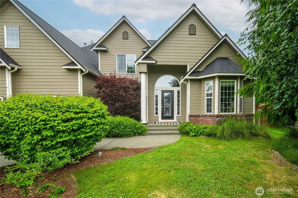 4435 9th Avenue NW Olympia WA 98502