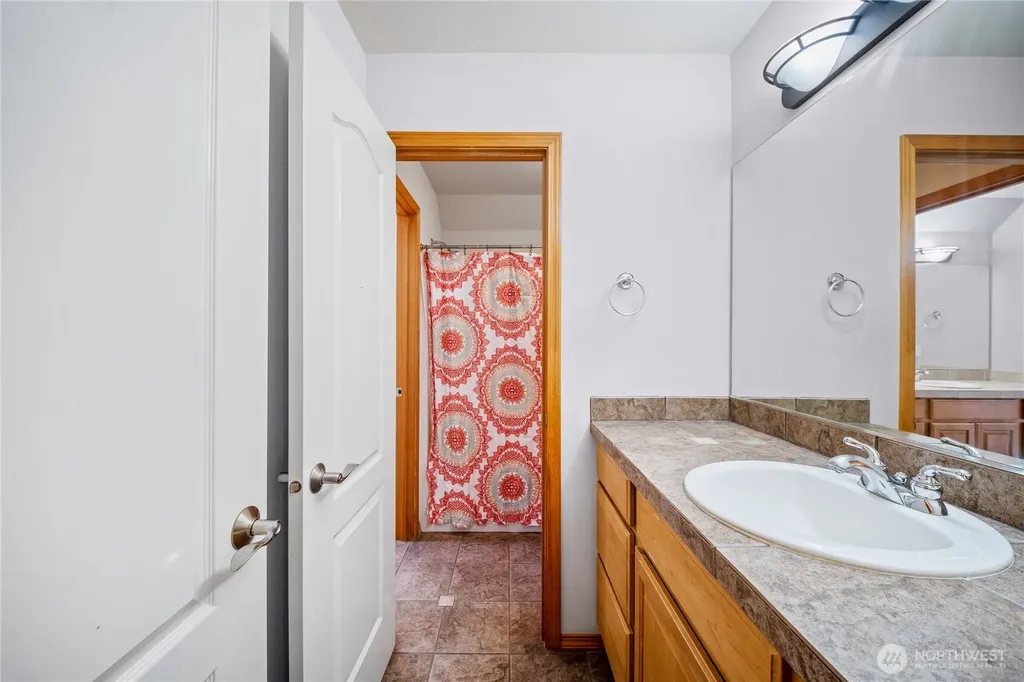 4435 9th Avenue NW Olympia WA 98502