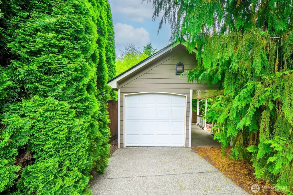 4435 9th Avenue NW Olympia WA 98502