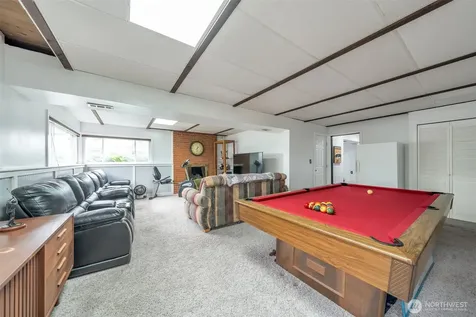 4225 S 250th Street Kent WA 98032