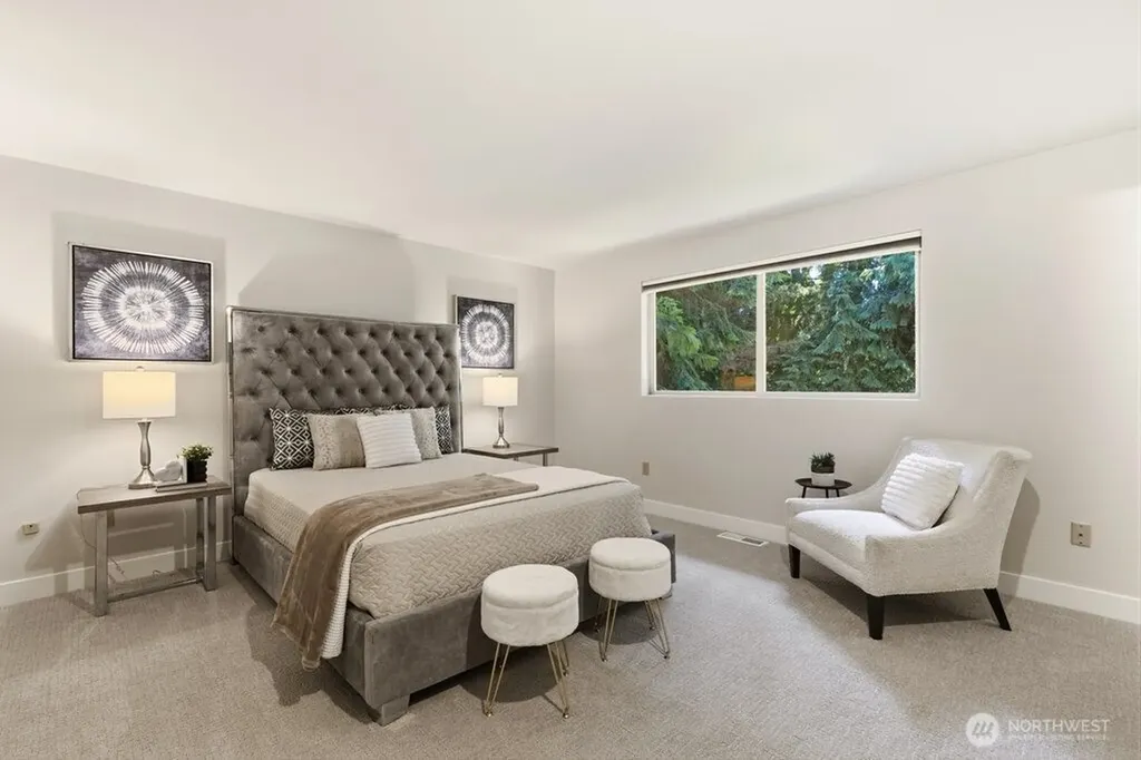 12925 NE 110th Place Kirkland WA 98033