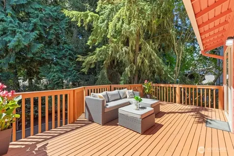 12925 NE 110th Place Kirkland WA 98033