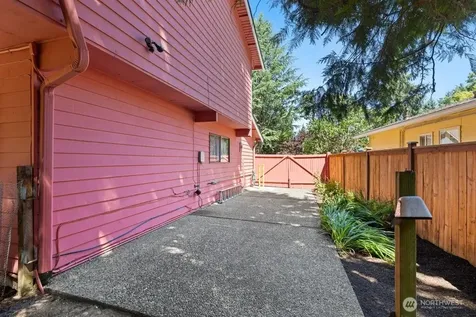 12925 NE 110th Place Kirkland WA 98033