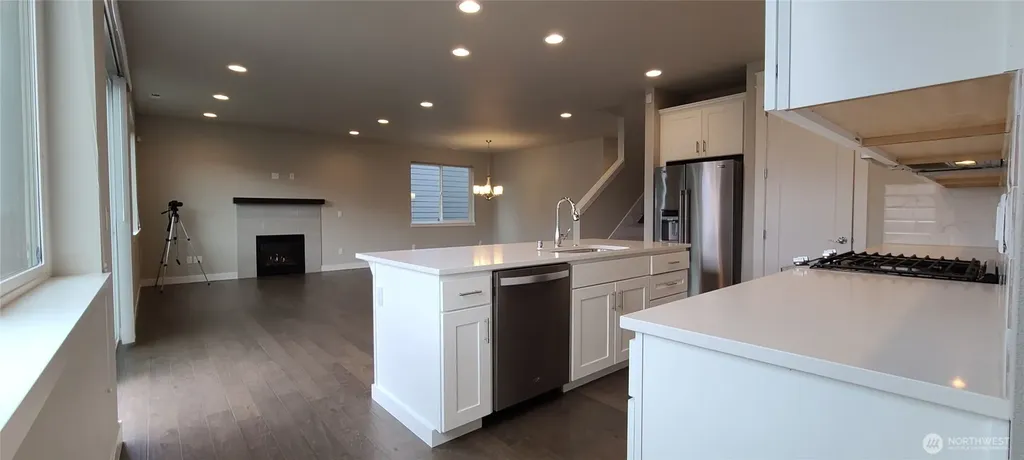 8232 37th Place NE Marysville WA 98270