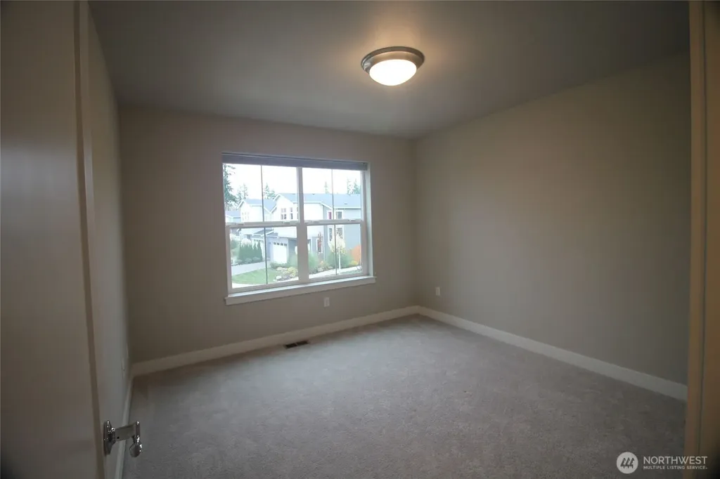 8232 37th Place NE Marysville WA 98270