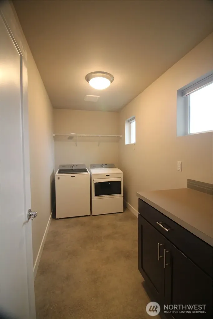 8232 37th Place NE Marysville WA 98270