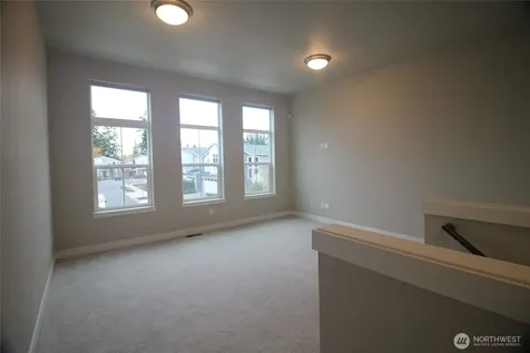 8232 37th Place NE Marysville WA 98270