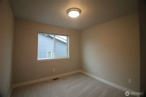 8232 37th Place NE Marysville WA 98270