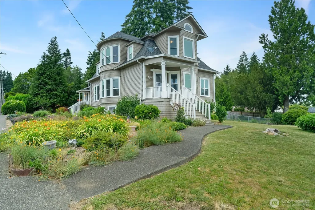 500 N 1st Street Montesano WA 98563