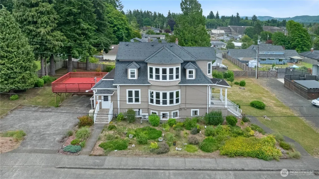 500 N 1st Street Montesano WA 98563