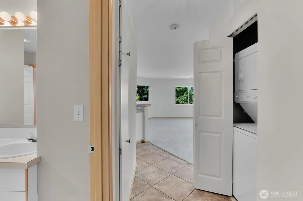 1318 37th Street Everett WA 98201