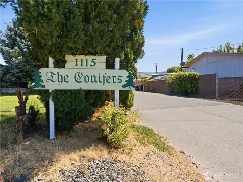 1115 Mckittrick Wenatchee WA 98801