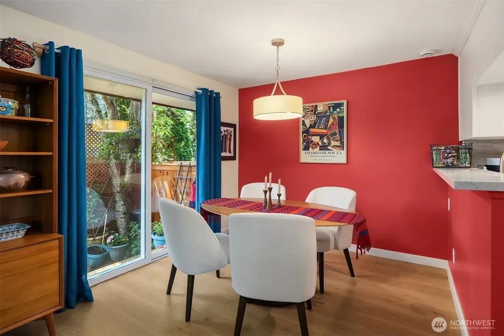 242 4th Avenue S Edmonds WA 98020