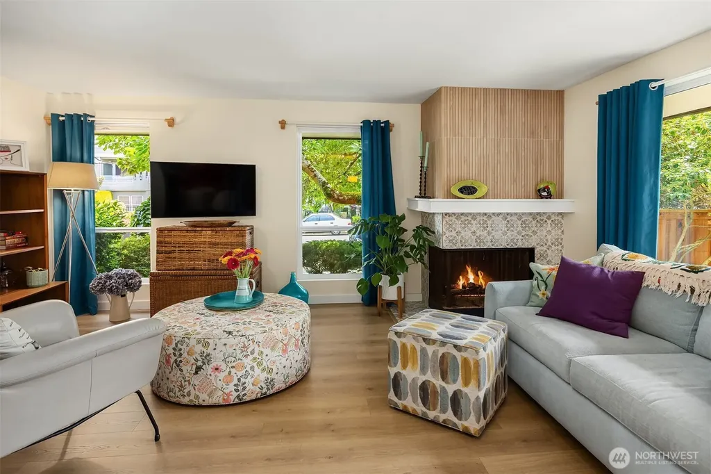 242 4th Avenue S Edmonds WA 98020