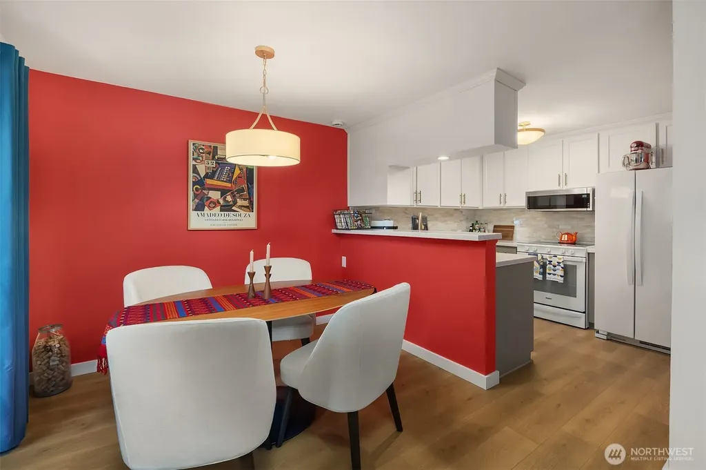 242 4th Avenue S Edmonds WA 98020