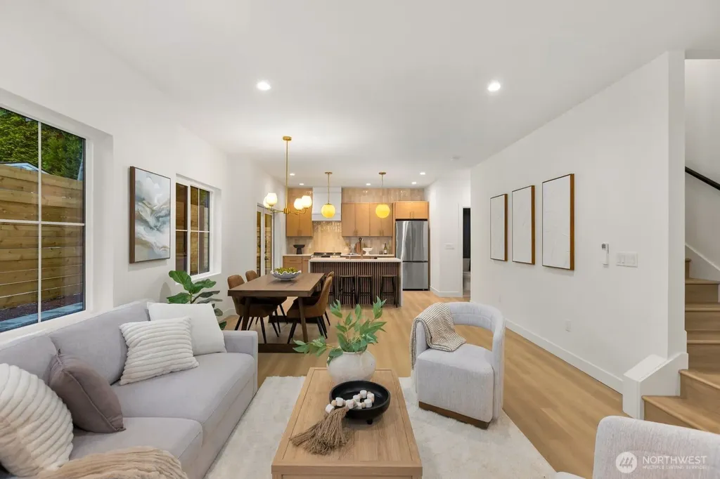 9549 Evanston Avenue N Seattle WA 98103