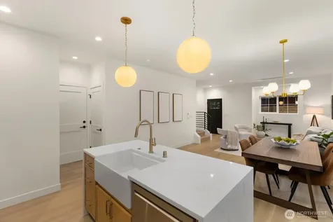 9549 Evanston Avenue N Seattle WA 98103
