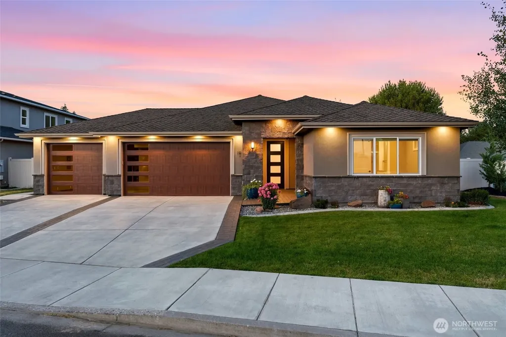 10 NE Alpine Drive College Place WA 99324