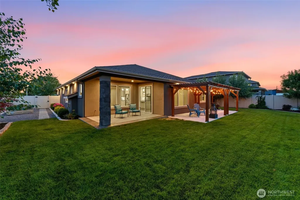 10 NE Alpine Drive College Place WA 99324