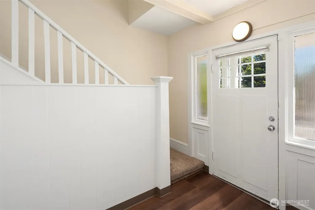 332 NE 50th Street Seattle WA 98105