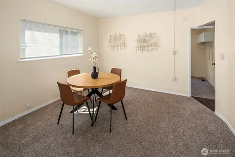 332 NE 50th Street Seattle WA 98105