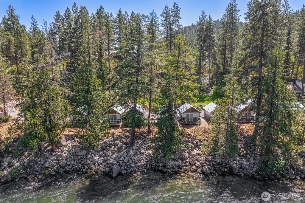 11798 Us Highway 2 Leavenworth WA 98826