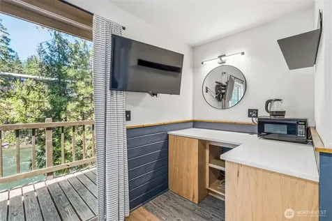 11798 Us Highway 2 Leavenworth WA 98826