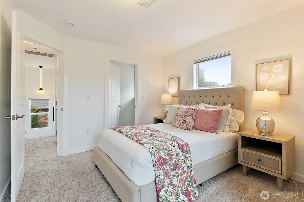 12238 1st Avenue NW Seattle WA 98177