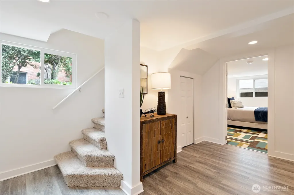12238 1st Avenue NW Seattle WA 98177