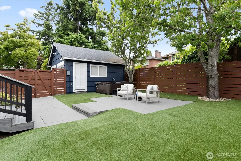 12238 1st Avenue NW Seattle WA 98177