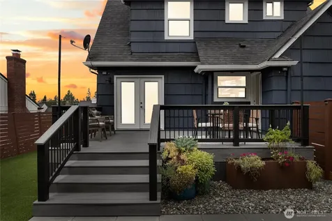 12238 1st Avenue NW Seattle WA 98177
