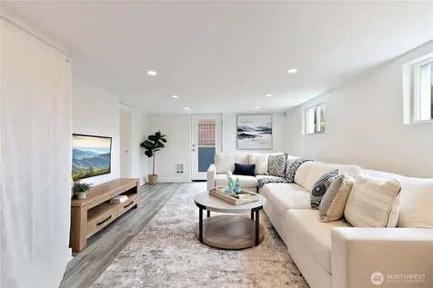 12238 1st Avenue NW Seattle WA 98177