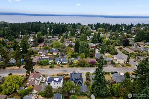 12238 1st Avenue NW Seattle WA 98177