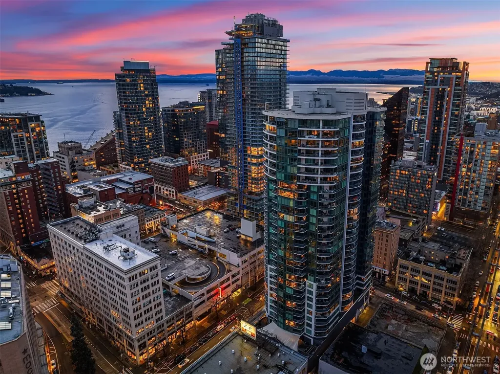 1920 4th Avenue Seattle WA 98101