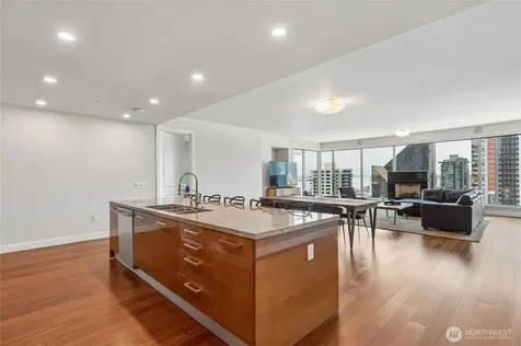 1920 4th Avenue Seattle WA 98101