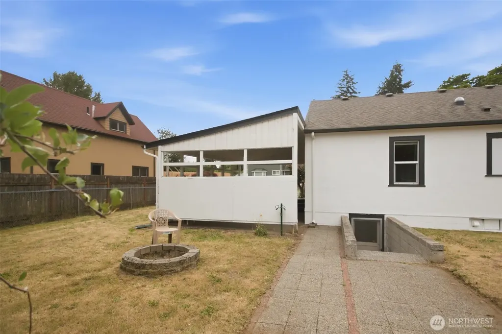 2114 Adams Street SE Olympia WA 98501