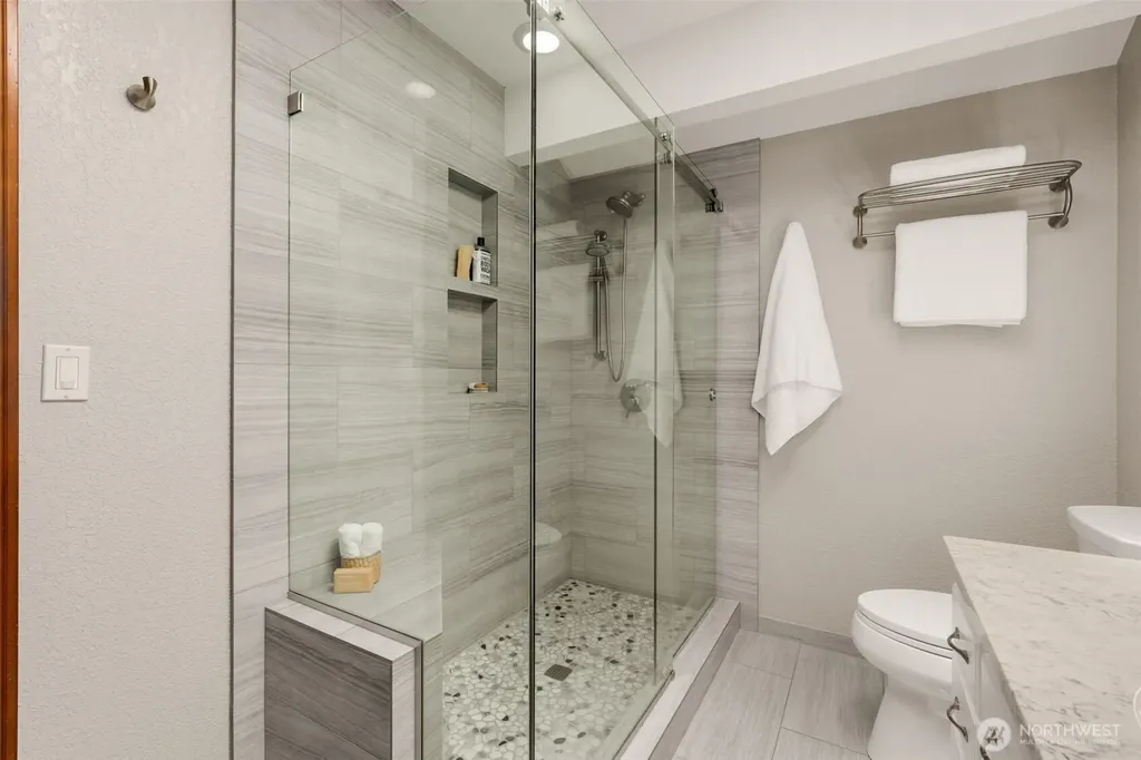 21016 NE 36th Street Sammamish WA 98074
