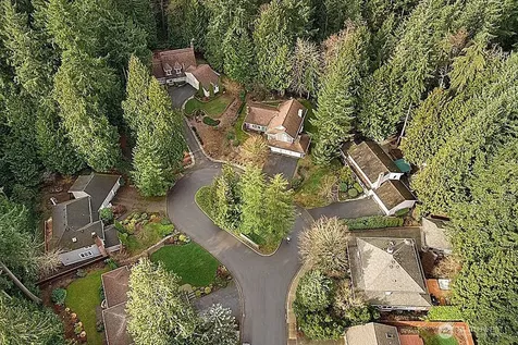 21016 NE 36th Street Sammamish WA 98074