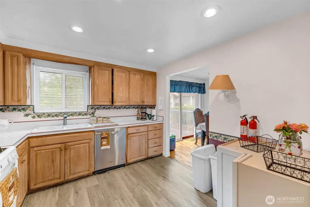 302 N 188th Street Shoreline WA 98133