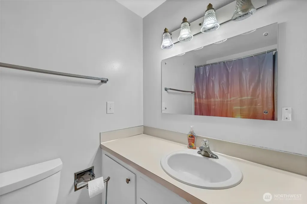 302 N 188th Street Shoreline WA 98133