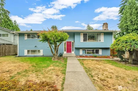 302 N 188th Street Shoreline WA 98133