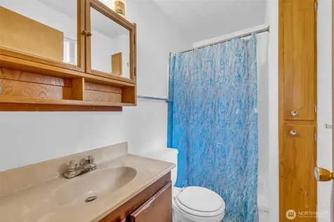 302 N 188th Street Shoreline WA 98133