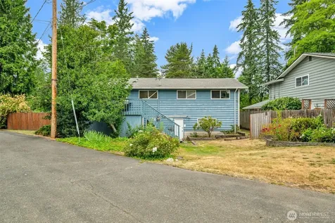302 N 188th Street Shoreline WA 98133